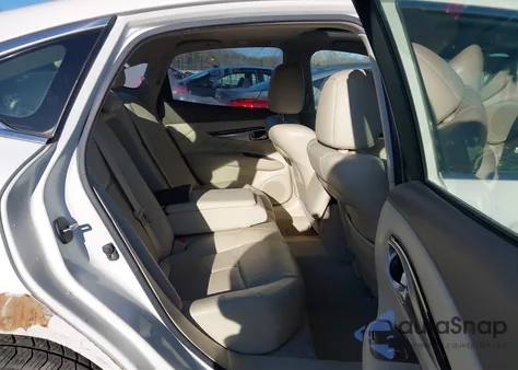 2011 Infiniti M37X z USA, uszkodzony, nr VIN JN1BY1AR1BM375236